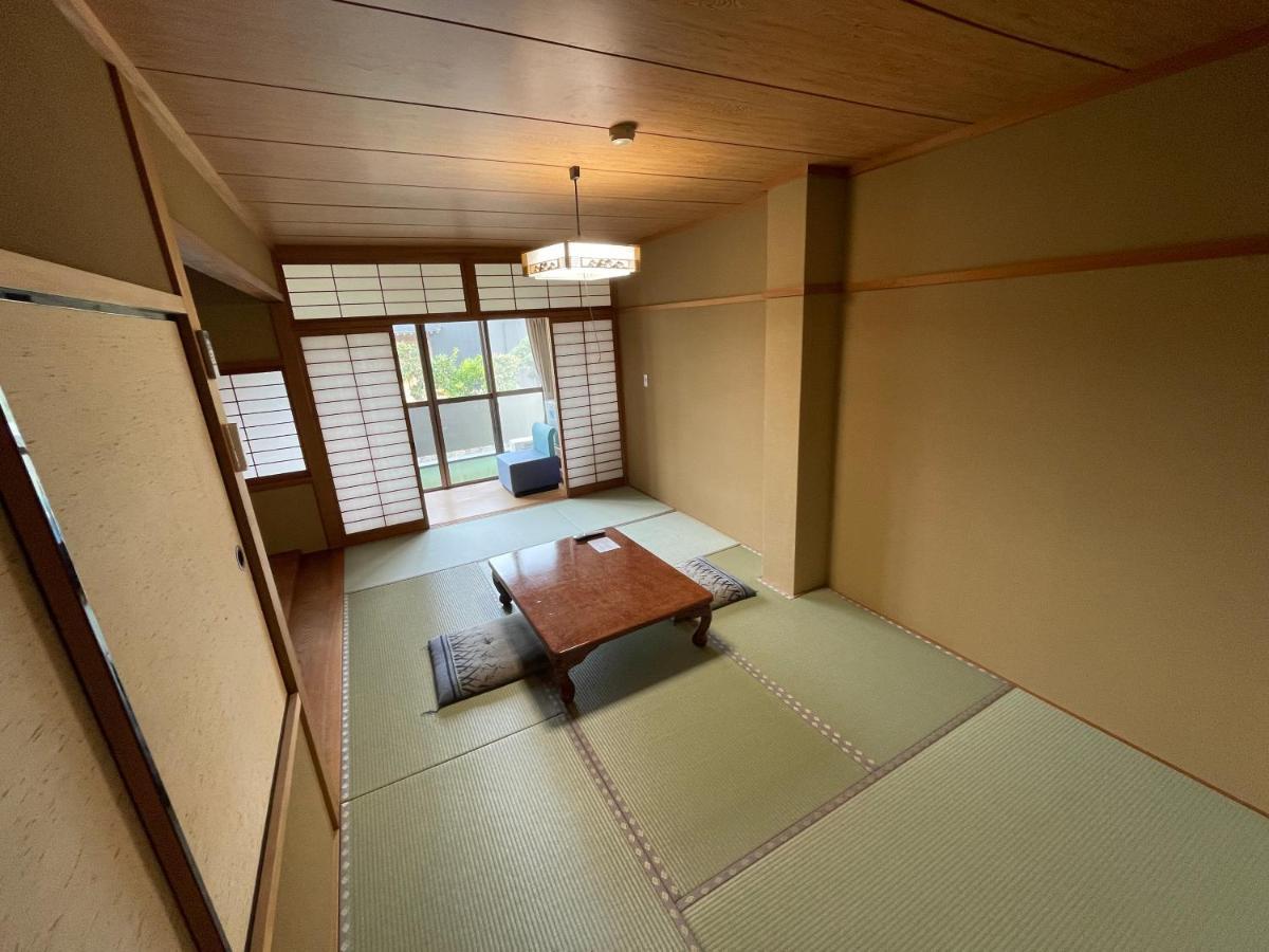 Hotel Isodokei Shirahama Esterno foto