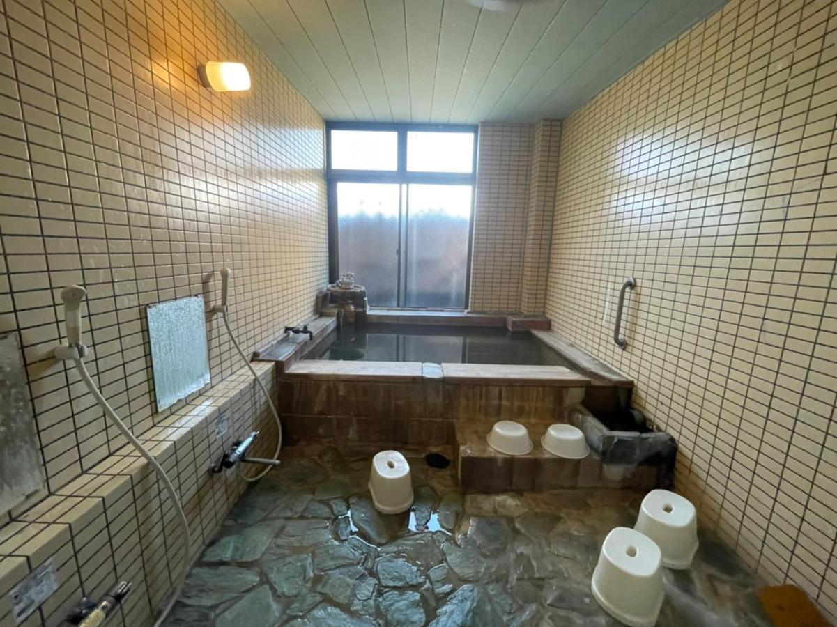 Hotel Isodokei Shirahama Esterno foto